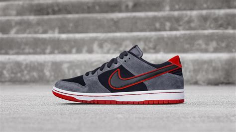 nike dunk sb ishod|dunk low sb ishod waist.